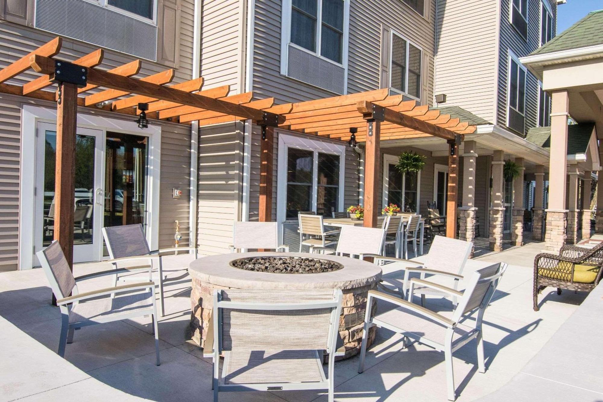 Country Inn & Suites By Radisson, Lehighton-Jim Thorpe, Pa Exterior foto